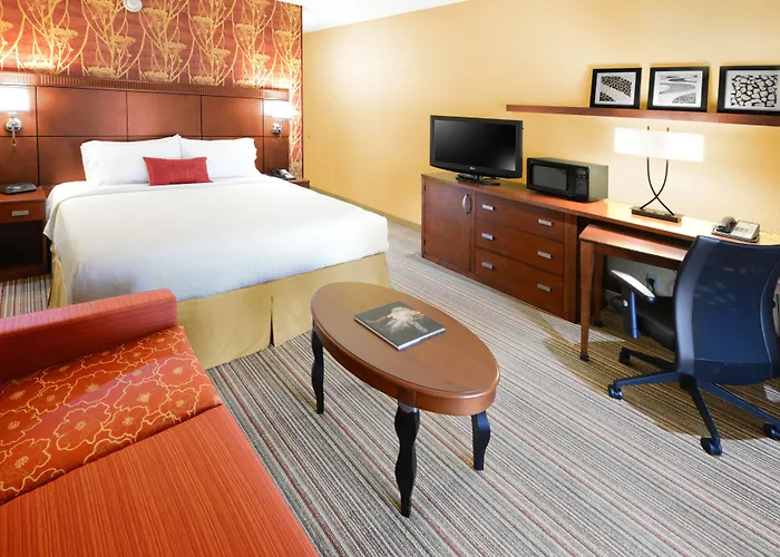 Courtyard Worth Drive 3* Fort Worth